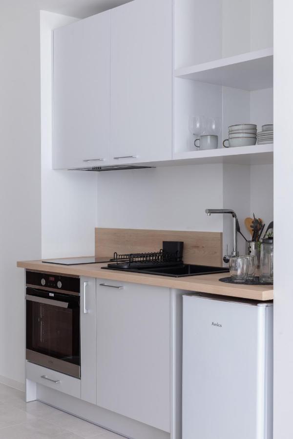 Apartment Elegant Pet-friendly In By Renters Krakow